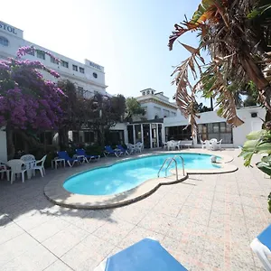 3* Hotel Bristol